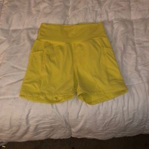 Buffbunny shorts